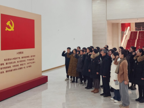 华北军区烈士陵园组织新任职干部赴北京开展党史学习教育